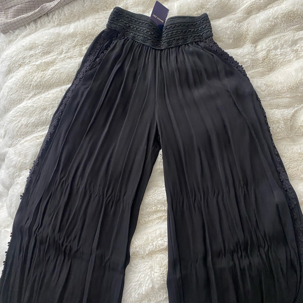 Brand New Black cute and comfy pants